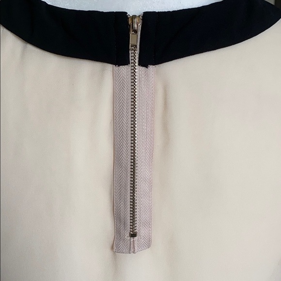 Peter Pan collar blouse - Picture 5 of 5